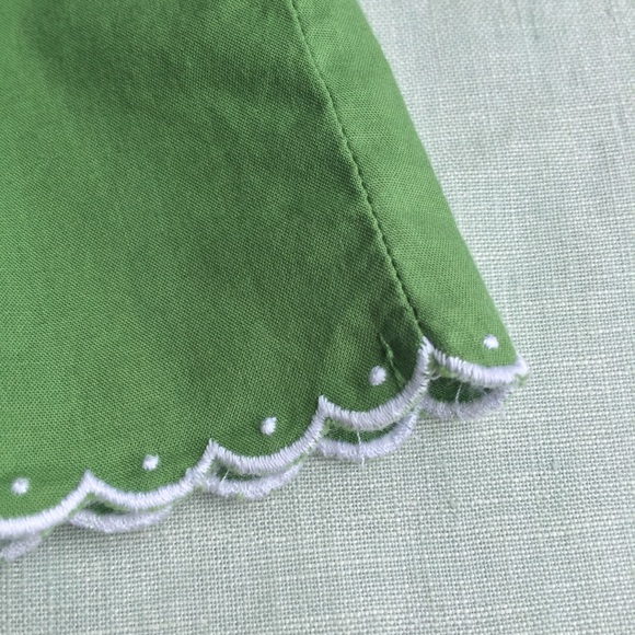 NWT Janie Jack green scalloped cotton bow sleeveless top - Picture 7 of 8